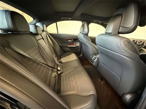 Used 2024 Mercedes-Benz C 300 4MATIC Sedan image 16