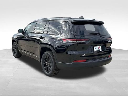 New 2025 Jeep Grand Cherokee L Altitude RWD image 6