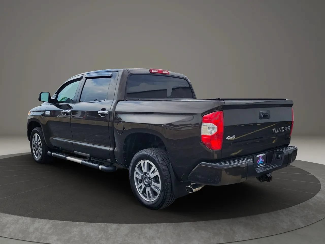Used 2019 Toyota Tundra Platinum AWD/4WD image 3