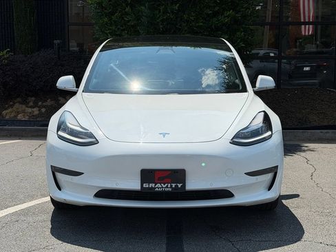 Used 2018 Tesla Model 3 RWD image 3