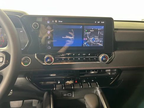 Used 2024 Chevrolet Colorado Z71 w/ LPO, Dark Essentials Package AWD/4WD image 18