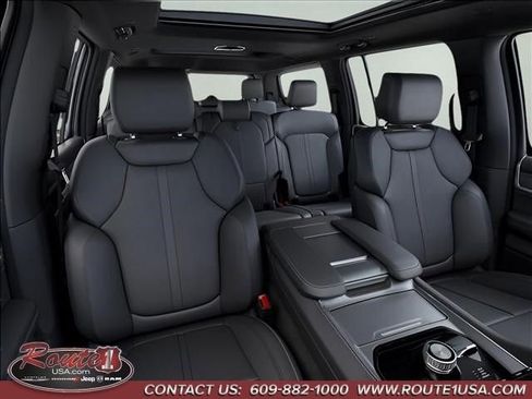 New 2026 Jeep Grand Wagoneer Limited w/ Premium Group II image 17