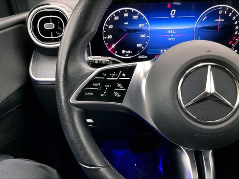 Certified 2025 Mercedes-Benz GLC 350e 4MATIC image 21
