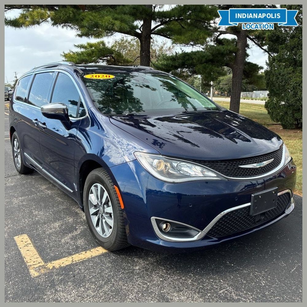 Used 2020 Chrysler Pacifica Limited w/ Advanced Safetytec Group FWD image 1