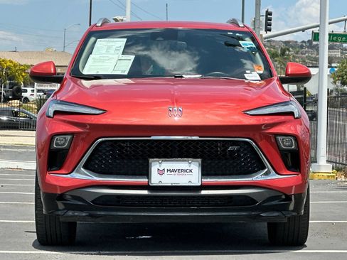 Used 2024 Buick Encore GX Sport Touring FWD image 7