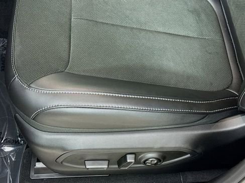 New 2026 Jeep Grand Cherokee Laredo image 19