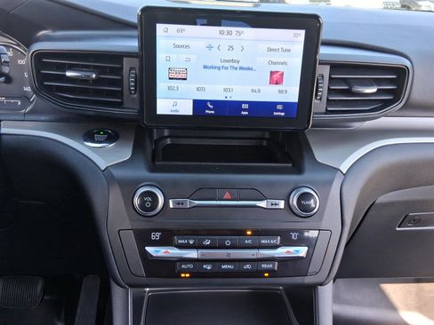 Used 2020 Ford Explorer XLT w/ Class III Trailer Tow Package AWD/4WD image 20