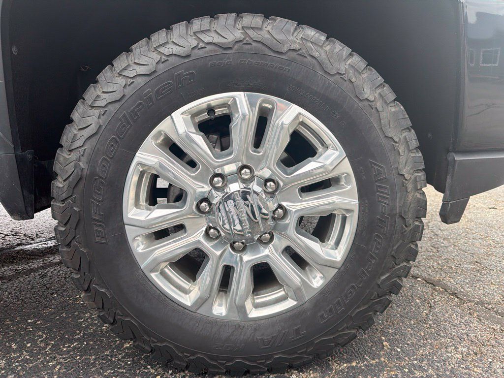 Used 2023 GMC Sierra 3500 Denali w/ Denali Ultimate Package AWD/4WD image 40