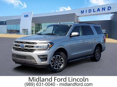 Used 2024 Ford Expedition XLT