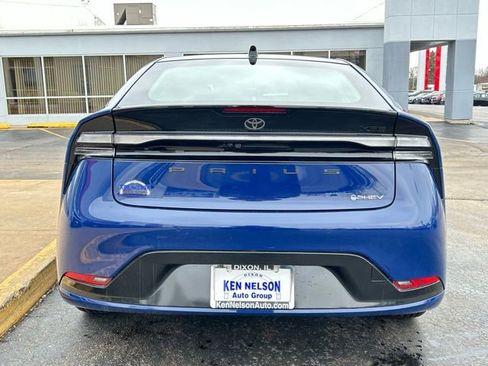 New 2026 Toyota Prius Plug-In Hybrid image 7