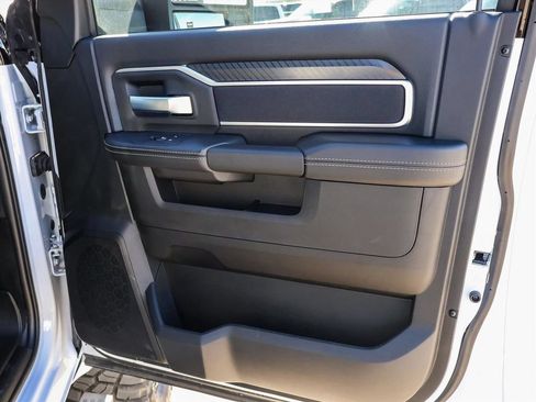 New 2025 RAM 2500 Big Horn AWD/4WD image 50