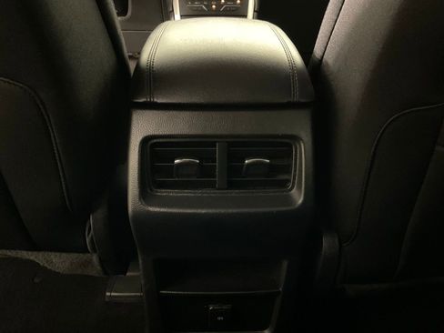 Certified 2019 Ford Edge SEL AWD/4WD image 17