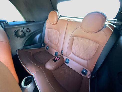 Used 2018 MINI Cooper S image 24