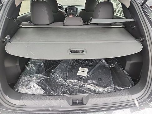 Used 2025 Subaru Impreza 2.0i image 4