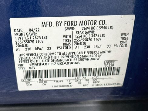 Used 2022 Ford Explorer Limited w/ Equipment Group 301A AWD/4WD image 12
