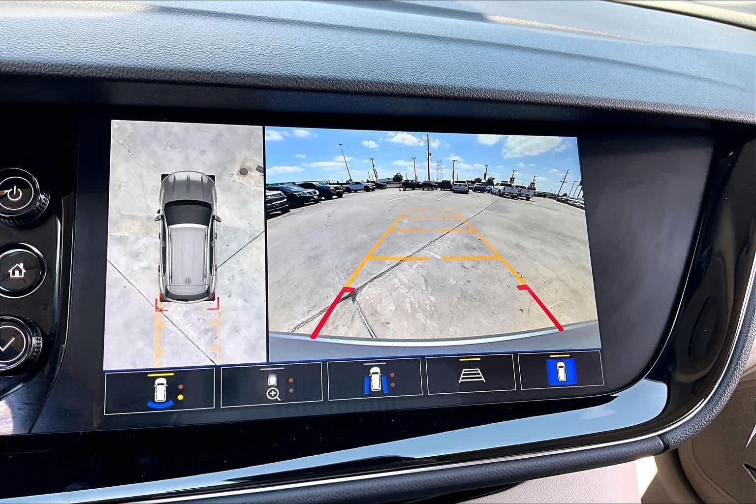 Used 2023 Buick Envision Avenir FWD image 27