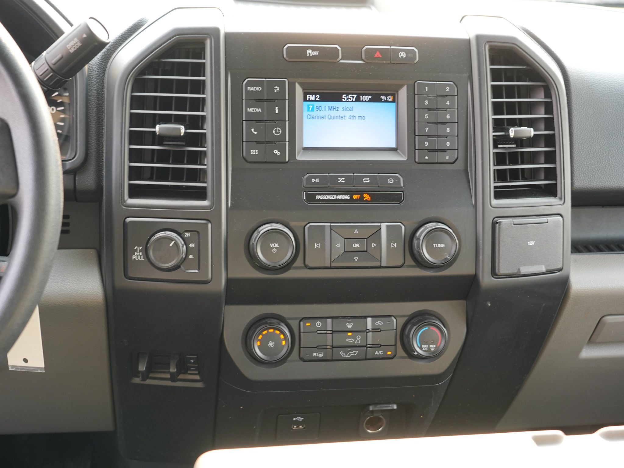 Used 2020 Ford F150 XL w/ XL Power Equipment Group AWD/4WD image 23