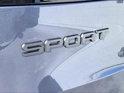 Certified 2026 Land Rover Range Rover Sport Dynamic SE AWD/4WD image 9