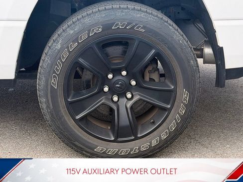 Used 2023 RAM 1500 Big Horn AWD/4WD image 10