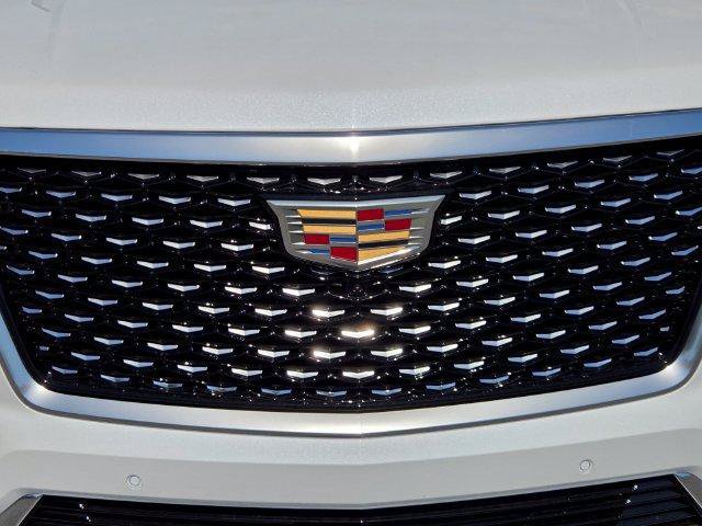 New 2026 Cadillac Escalade Luxury w/ Touring Package AWD/4WD image 9
