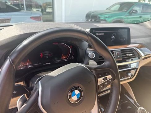 Used 2021 BMW X4 xDrive30i w/ Premium Package image 22