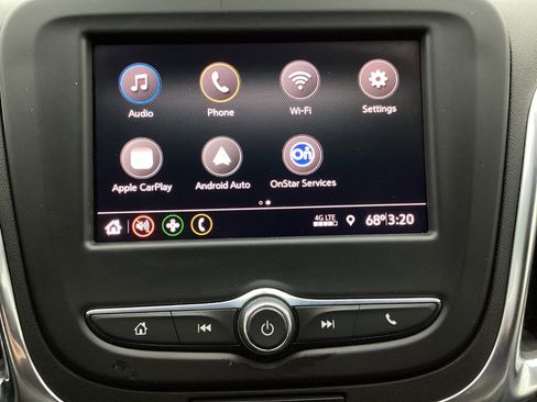 Used 2021 Chevrolet Equinox LS image 34