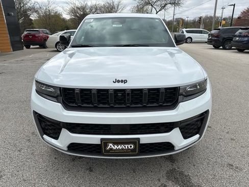 New 2026 Jeep Grand Cherokee L Limited AWD/4WD image 3