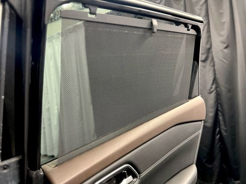 Used 2021 Nissan Rogue Platinum image 22