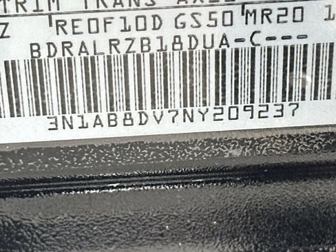 Used 2022 Nissan Sentra SR w/ Midnight Edition FWD image 32