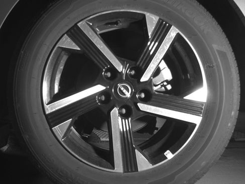 Used 2025 Nissan Sentra SV FWD image 27