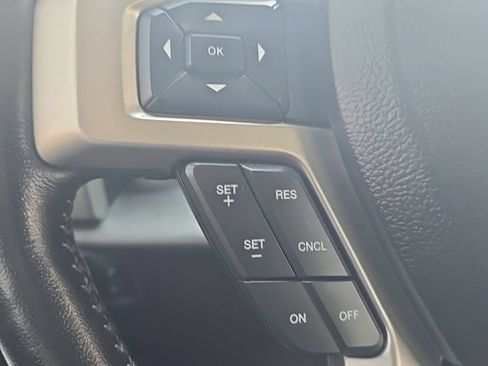 Used 2021 Ford F250 Lariat AWD/4WD image 17
