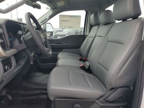 New 2026 Ford F550 2WD Regular Cab Super Duty image 9