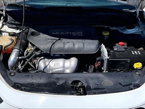 Used 2015 Dodge Dart SXT FWD image 10