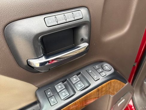 Certified 2018 GMC Sierra 1500 SLT w/ SLT Premium Package AWD/4WD image 18