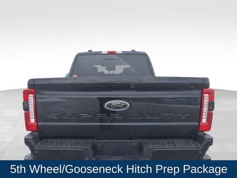 New 2026 Ford F350 Lariat w/ Black Appearance Package image 7