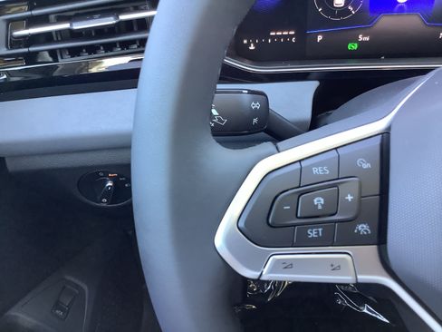 New 2026 Volkswagen Jetta SE FWD image 27