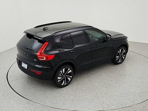 New 2026 Volvo XC40 B5 Ultra w/ Climate Package AWD/4WD image 33