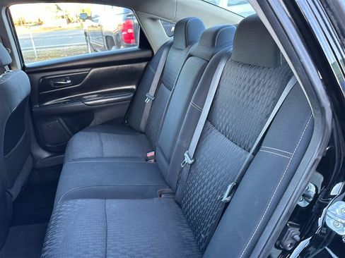 Used 2017 Nissan Altima 2.5 S w/ Power Driver Seat Package FWD image 17