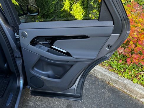 New 2026 Land Rover Range Rover Evoque Dynamic SE image 20