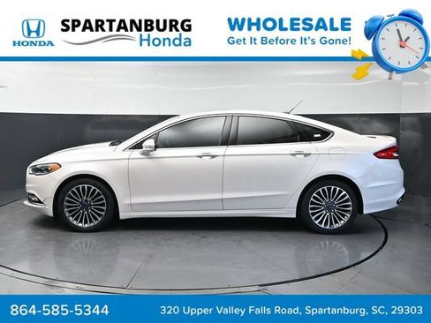 Used 2017 Ford Fusion Titanium FWD image 8