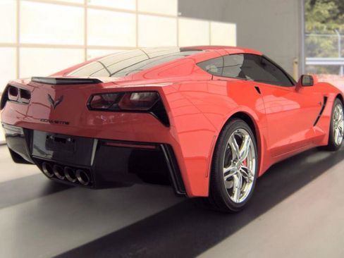 Used 2017 Chevrolet Corvette Stingray Coupe w/ 2LT Preferred Equipment Group RWD image 2