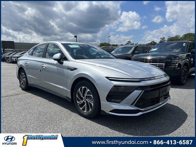 New 2026 Hyundai Sonata Blue FWD image 1
