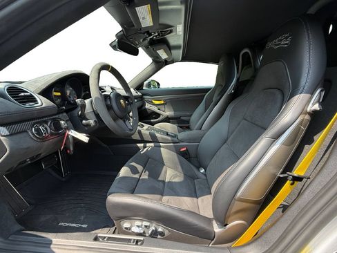 Used 2025 Porsche 718 Boxster Spyder RS RWD image 9