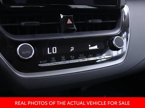 Used 2024 Toyota Corolla LE FWD image 6