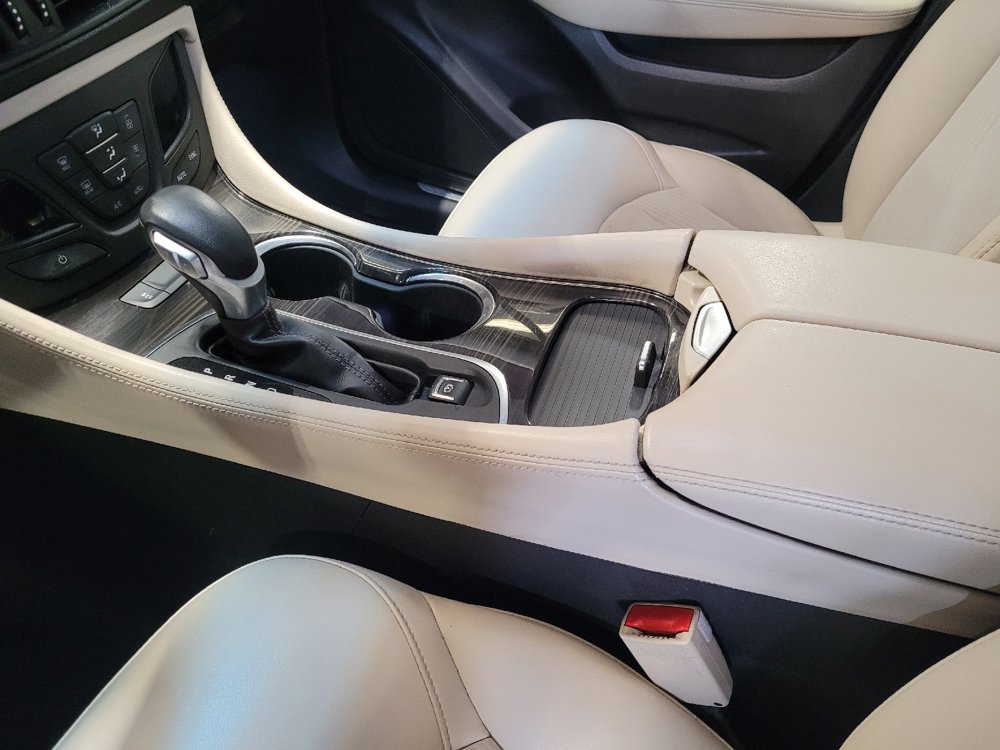 Used 2019 Buick Envision Preferred FWD image 26