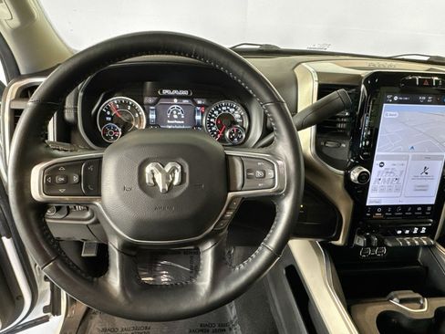 Used 2024 RAM 2500 Laramie image 11