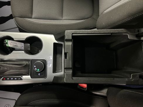 Used 2025 Chevrolet Blazer LT FWD image 19