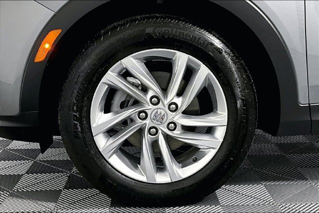 Used 2025 Buick Envista Preferred w/ Convenience I Package FWD image 10