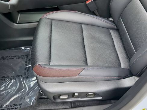 New 2026 Chevrolet Equinox RS w/ Convenience Package III FWD image 21