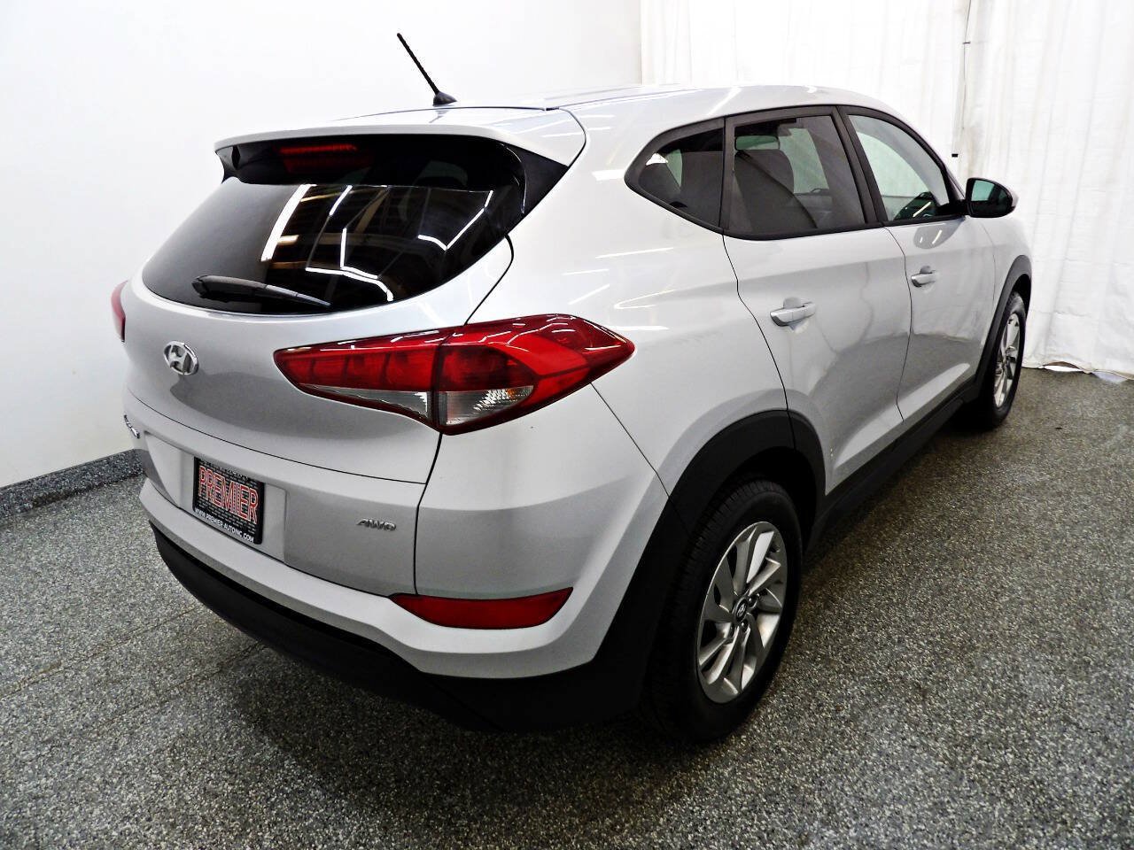 Used 2018 Hyundai Tucson SE AWD/4WD image 6